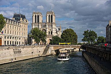 街机动作游戏《IKARO：拒绝死亡》Steam页面上线 支持简繁体中文